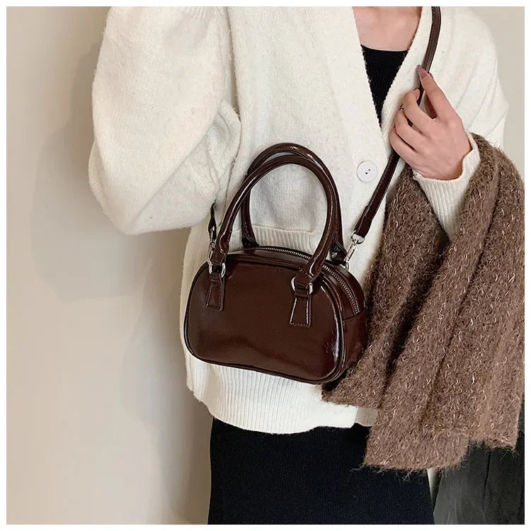 Retro Small Bag | New Autumn/Winter Messenger & Square Sling Bag Luxegan
