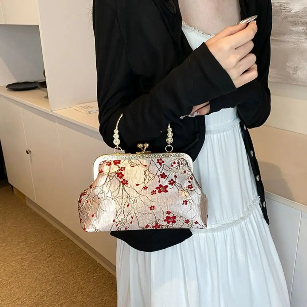 Fashion Silk Chinese Style Handbag | Retro Embroidery Shell Bag | Elegant Minaudière Shoulder & Crossbody Bag | Traditional Artisan Single-Strap Ladies' Purse Luxegan