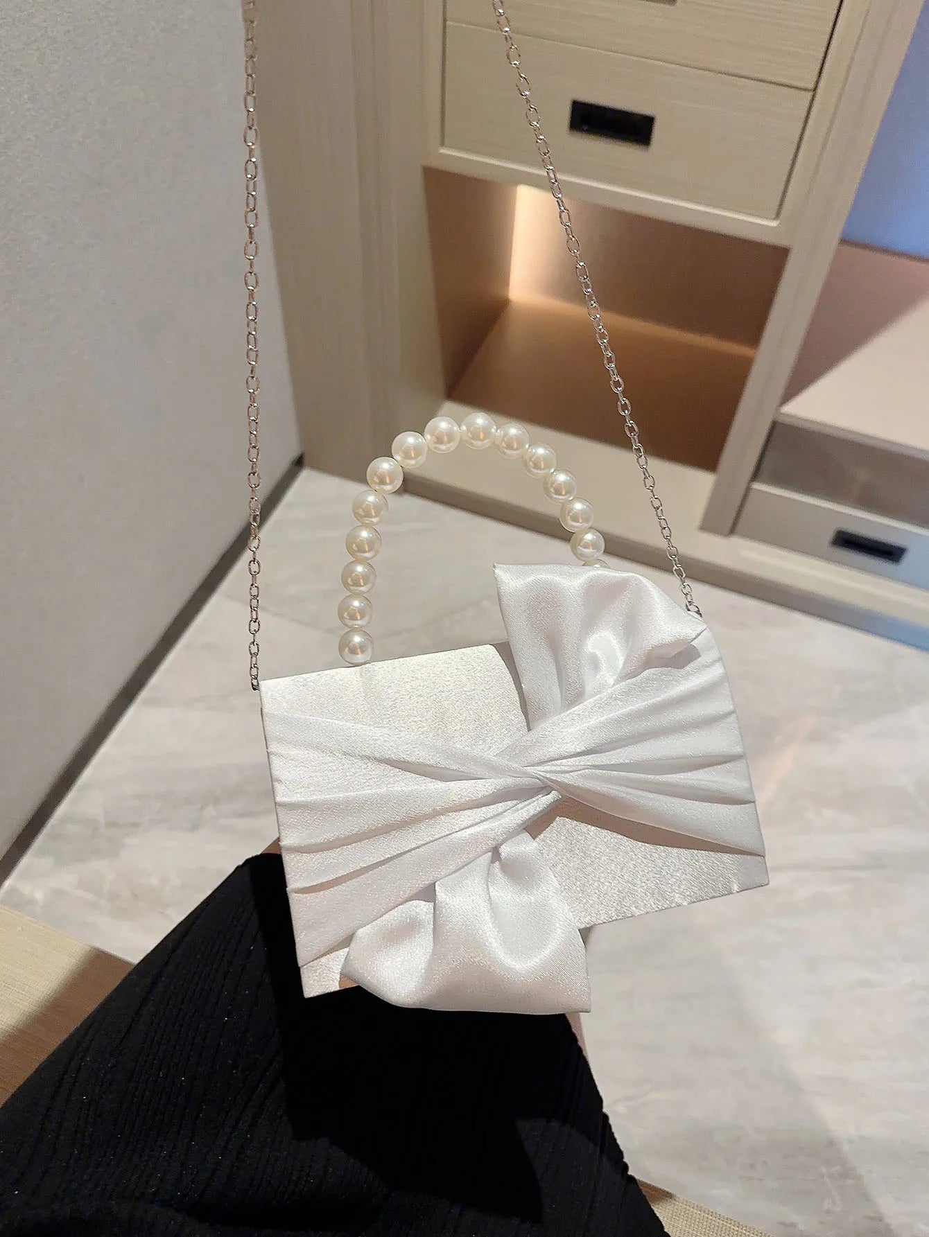 Lady Exquisite Flower Evening Bag | White Wedding Bag & Faux Pearl Handheld Banquet Bag (Party, Prom, Dress Bag) Luxegan