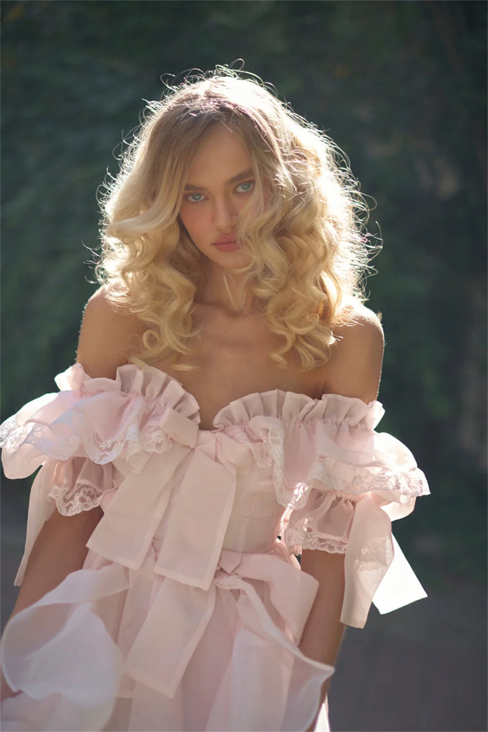 Sexy Baby Pink Off-Shoulder Organza Prom Dress | Puffy Sweet Edge Curl Evening Gown | Luxury Silk Blend Ankle-Length Vestidos De Noche | Elegant Strapless Trumpet Party Gown Luxegan