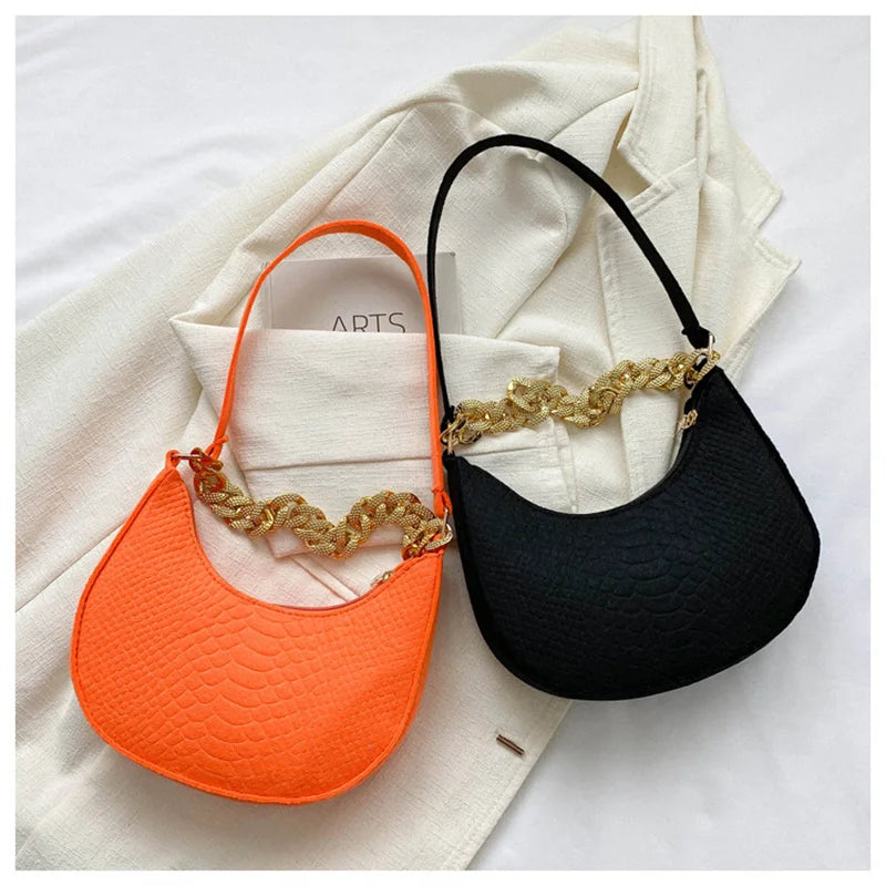 Fashion Women's Felt Handbag | Imitation Metal Chain Underarm Bag (Retro Ladies Solid Color Shoulder Bag, Trendy Casual Clutch Purse) Luxegan
