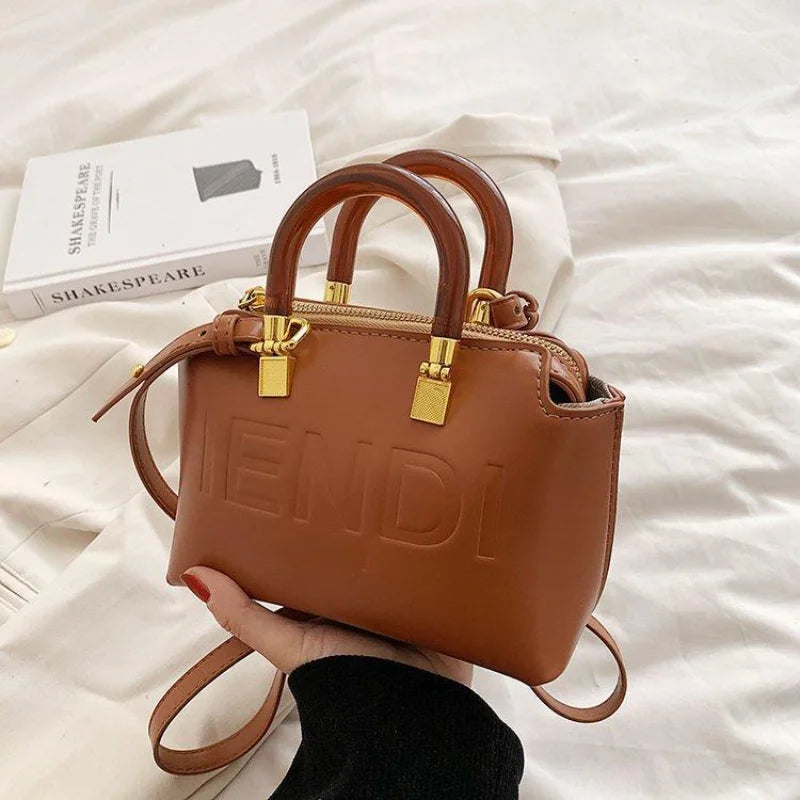 Large Capacity Pillow Bag | Fashionable Crossbody & Hand-held Handbag Luxegan