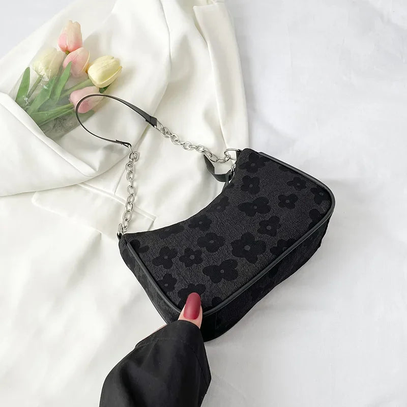 Fashion Casual Felt-Style Shoulder Bag | Small Underarm Handbag for Women | Versatile Oxford Crossbody & Messenger Bag | Minimalist Solid Color Daily Tote Luxegan
