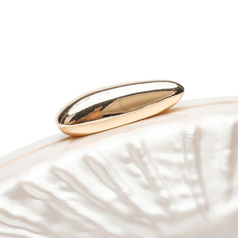 TPU Solid Knucklebox Clutch | Hard French Irregular Pattern Pearlescent Evening Bag