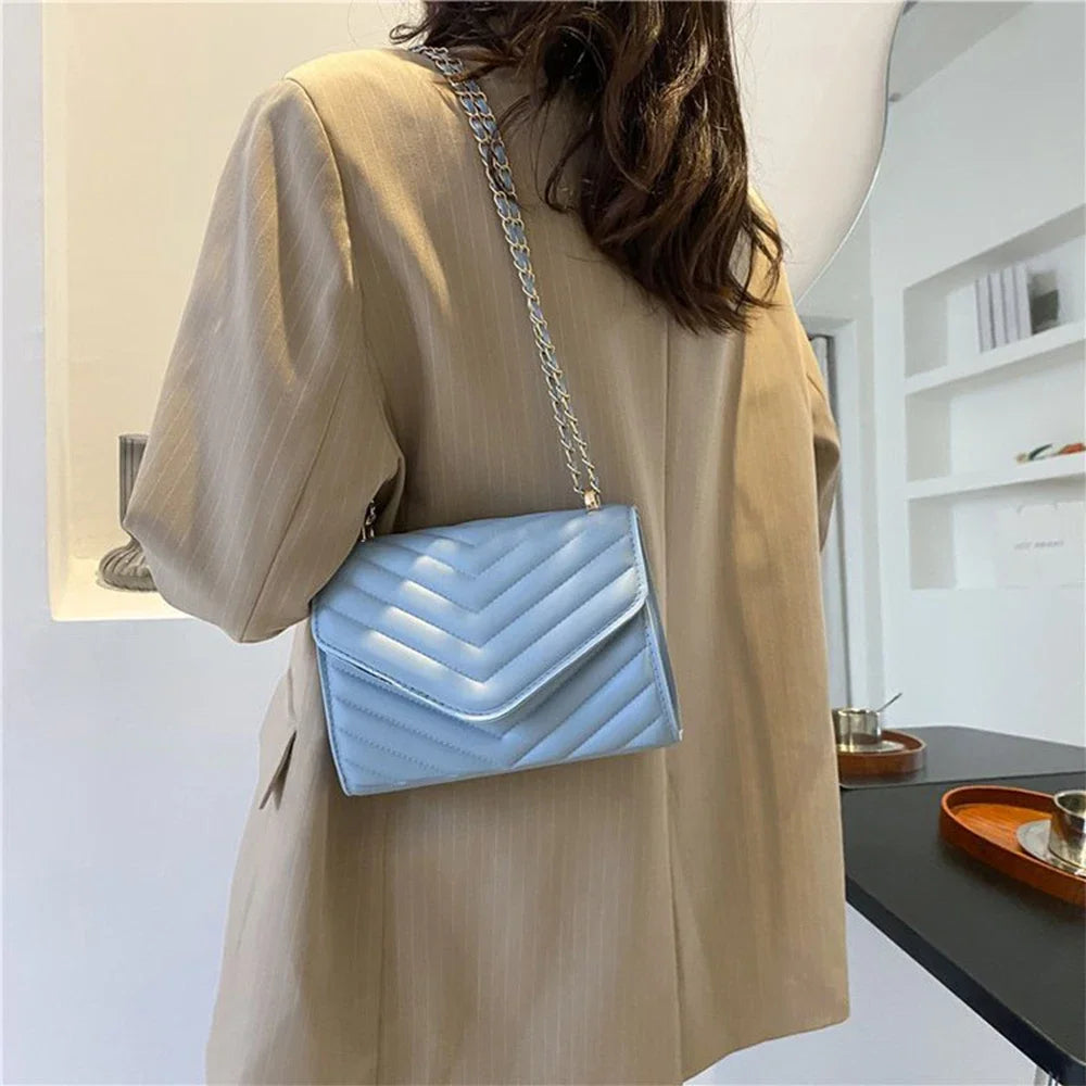 Women's One Shoulder Fashion Retro Small Square Bag | Crossbody Handbag Minimalist Style Women's Chain Bag Suitable for Travel Luxegan