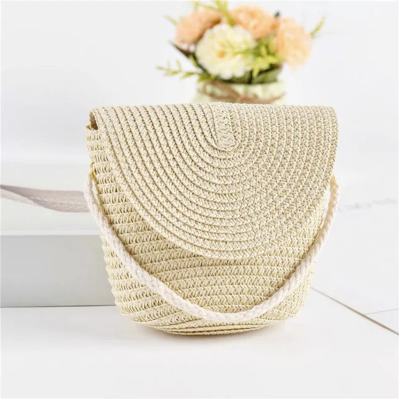 Beach Straw Shoulder Messenger Bag | Women's Bohemian Summer Woven Rattan Bucket Shoulder Handbag & Handmade Crossbody Bag Luxegan