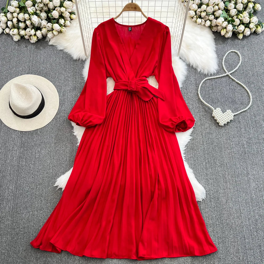 Elegant Vintage Lantern-Sleeve Dress | Sophisticated Slimming V-Neck A-Line Gown | Elegant "High-Waist Pleated" Silhouette | "Dignified" City Girl Fashion Skirt for Radiant Versatile Summer Styling Luxegan