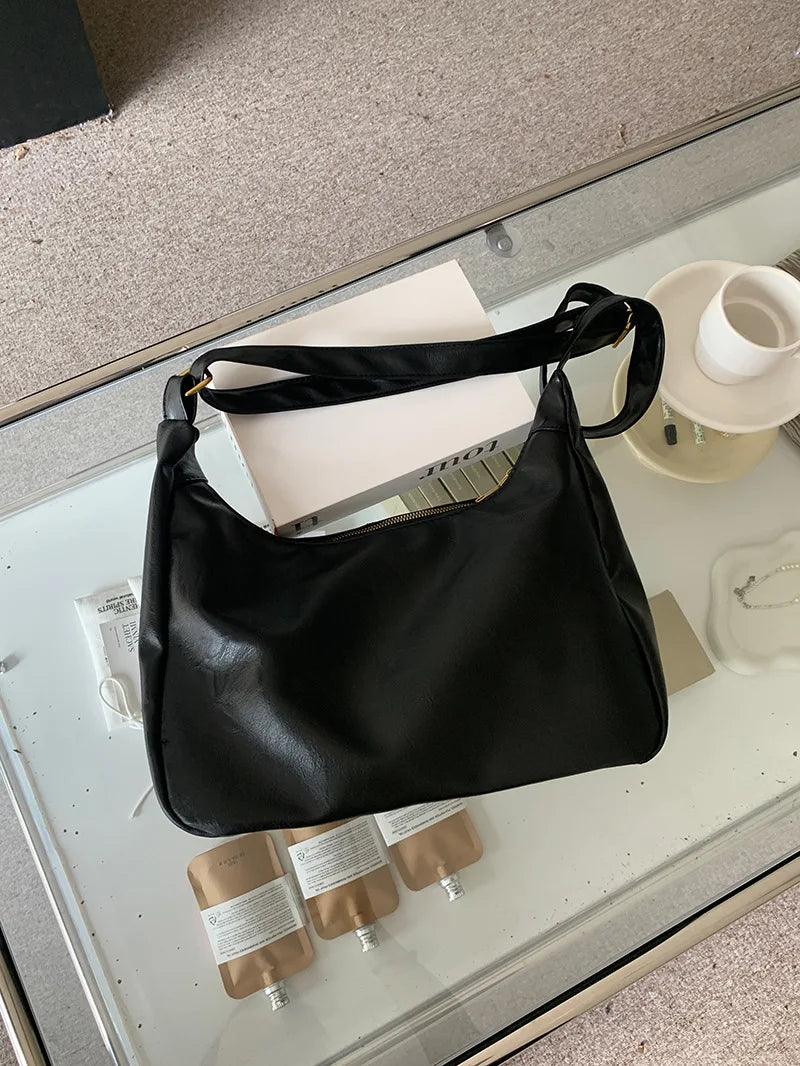 Maillard Retro Women's Crossbody Bag | Simple Casual Shoulder Bag Luxegan