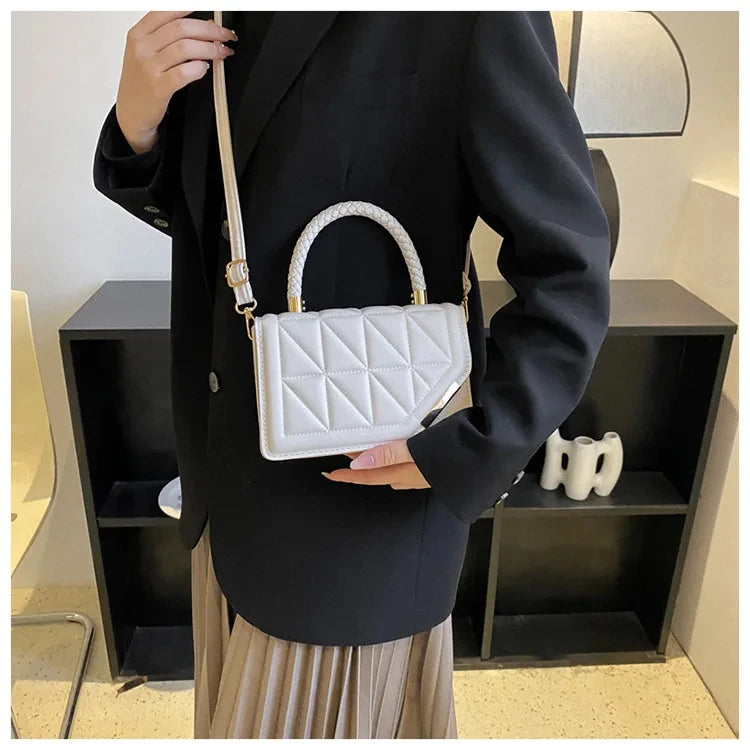 Designer Women's Plaid PU Leather Crossbody Shoulder Bag | Fashionable Trendy Handbag Stylish Accessory Luxegan