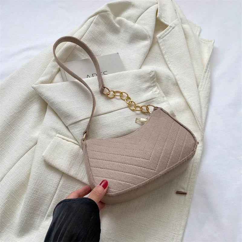 Fashion Felt Mini Shoulder Bag for Women | Design Advanced Crescent Saddle Underarm Handbag with Chain Detail Luxegan