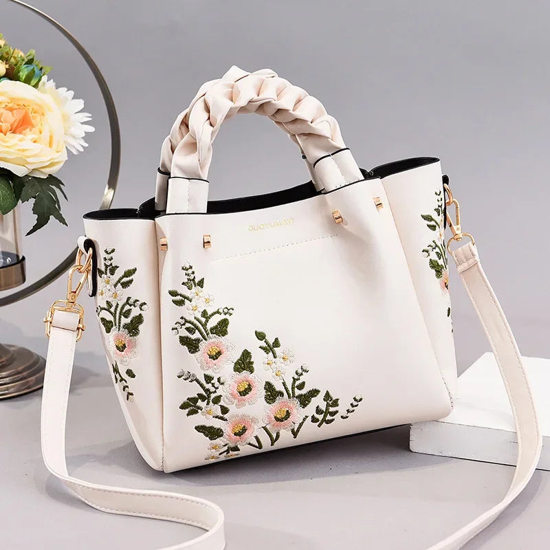 New Luxury Design Women's Pleated Tote Bag | Solid Color Underarm Handbag & Purses (Shoulder Bag, Female Retro Pouch) Luxegan