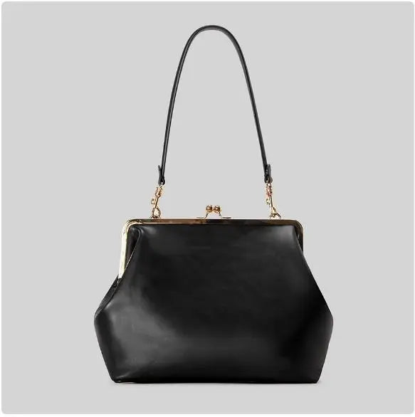Irregular Design Seashell Straw Handbag | Sophisticated "Microfiber Leather" Silhouette | Elegant Big Clip Clutch | "Dignified" High-Performance Weaving Essential for Radiant Versatile Styling Luxegan