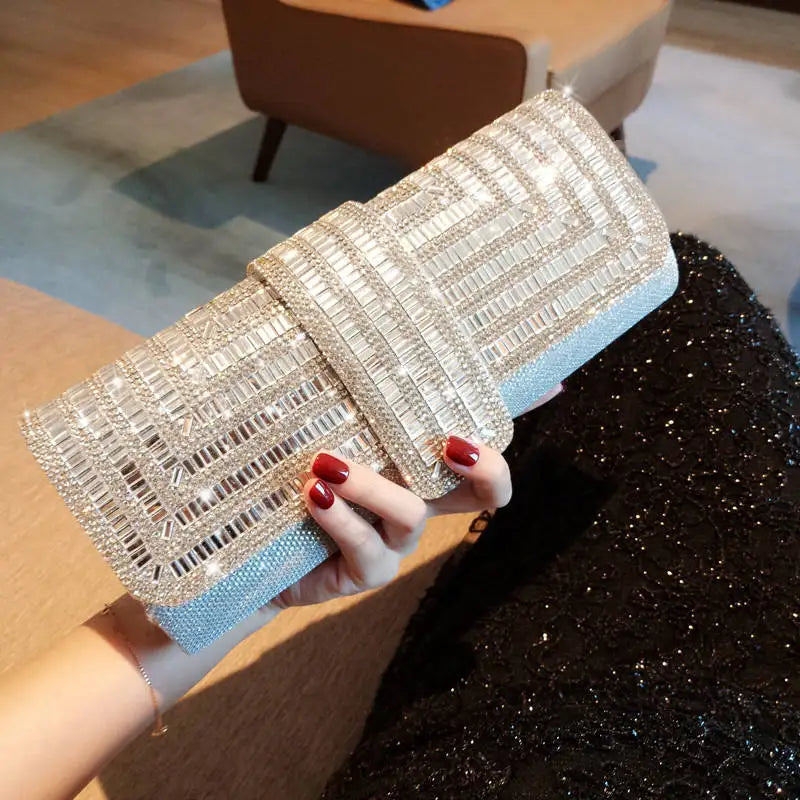 Luxury Crystal Evening Clutch | Sophisticated Diamond-Encrusted Dinner Bag | Elegant Envelope Handbag with Armpit Chain Strap | "Dignified" Sparkling Accessory for Weddings & High-Profile Parties Luxegan