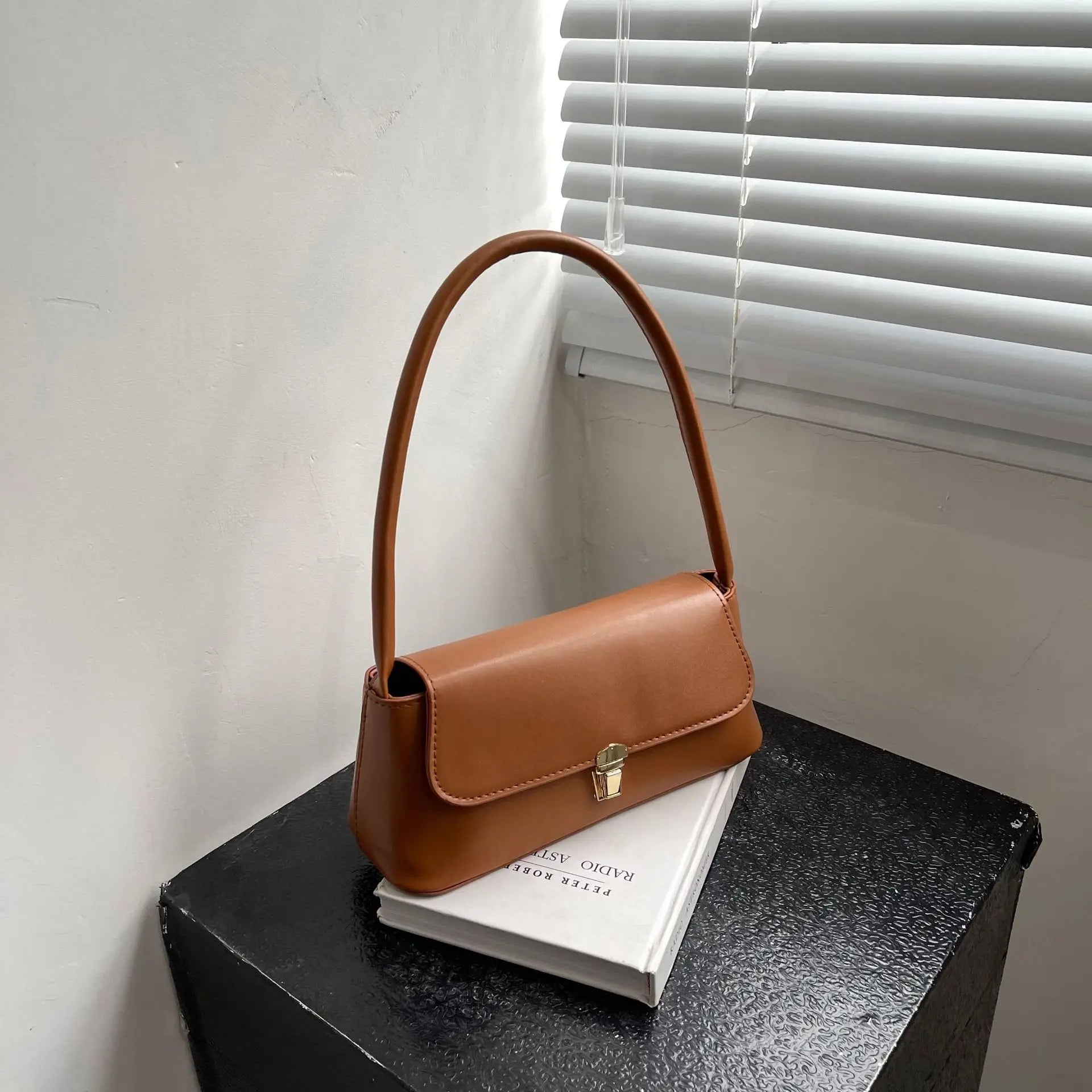 Women's Shoulder Bag Handbag | Retro Underarm Bag & Fashion Simple Solid Color New Hand Shoulder Bag Luxegan