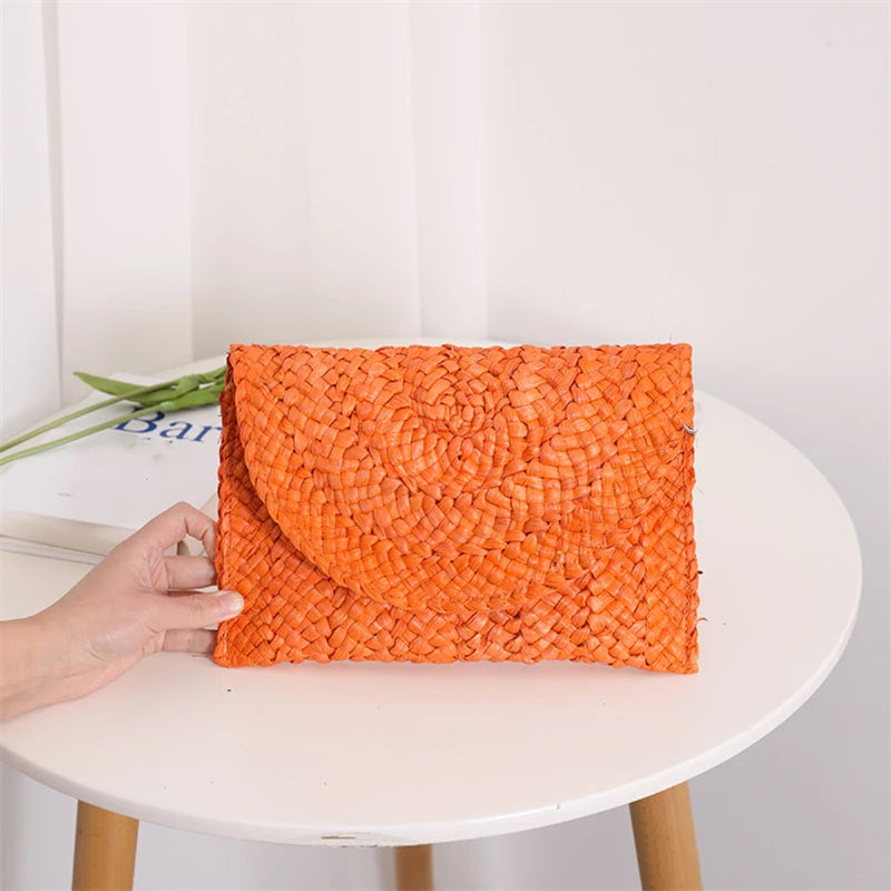 Artisan Corn-Husk Weave Dinner Clutch | Sophisticated Simple Straw Summer Purse | Elegant Embroidered Vacation Handbag | "Dignified" Soft Satchel Wallet for Versatile Seasonal Styling Luxegan