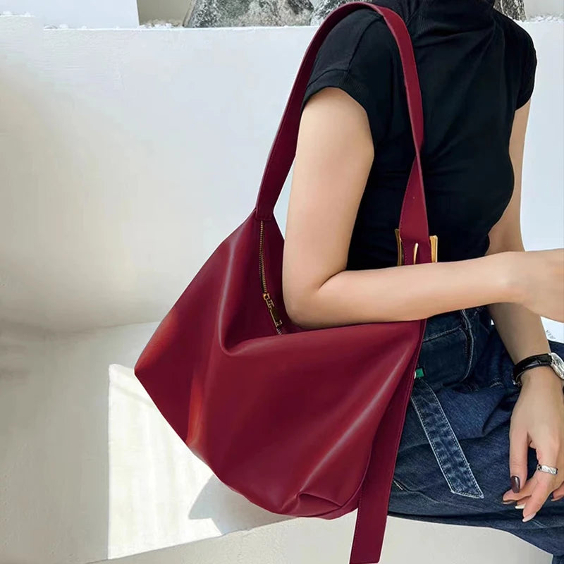Vintage Big Capacity Shoulder Bag | Soft Leather Crossbody & Armpit Satchel Bag (Casual Portable Handbag Purse - Bolsa) Luxegan