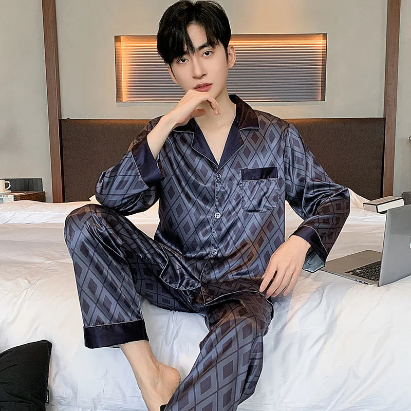 Men's Premium Ice Silk Pajama Set | Luxury Paisley Long-Sleeved Sleepwear Suit | Thin Turn-Down Collar Nightwear | Plus Size High-Quality Home Clothes Male Suit Model SY5004 Luxegan