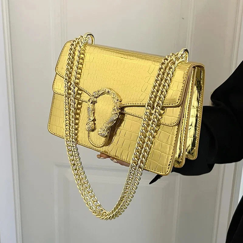 Hot Sale: New Crocodile Pattern Women's Bag | Simple Chain Crossbody & High-End Handbag Luxegan