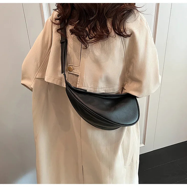 Stitched Saddle Shoulder Bag | High Capacity PU Leather Handbag Luxegan