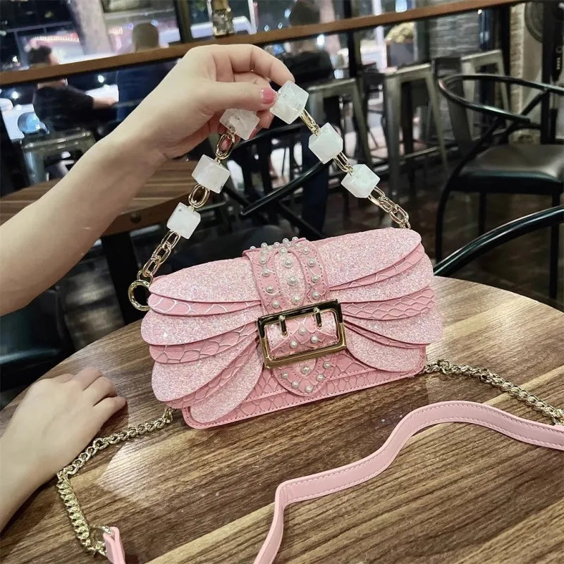 Elegant Diamond Chain Crossbody Bag | Office-Ready PU Leather Tote | Fashionable Flat Shoulder Bag for Professional Ladies Luxegan