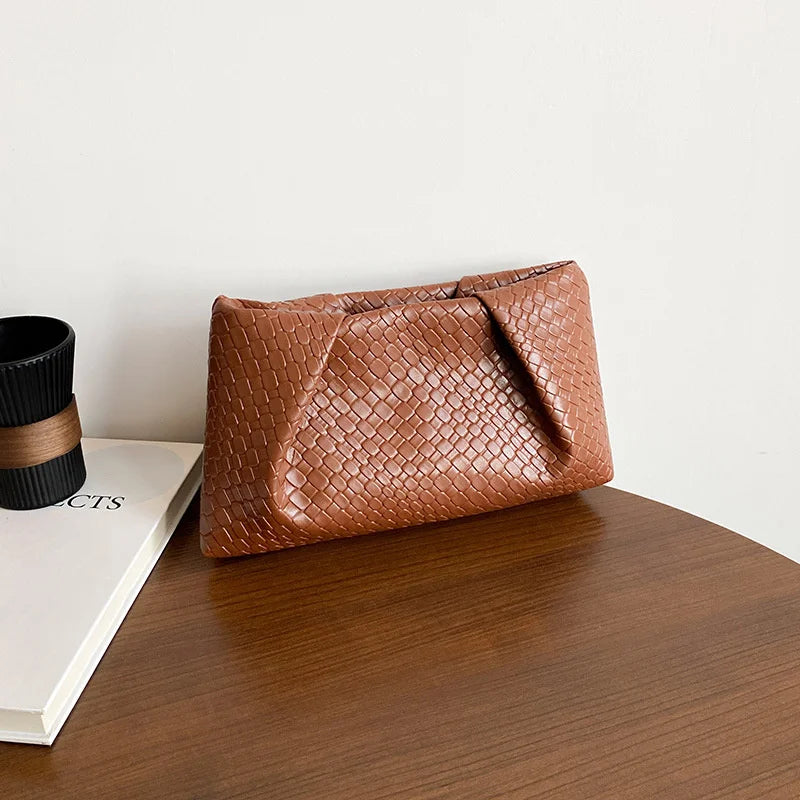 Bolso de mano multifuncional de moda para mujer, cartera de noche con patrón en relieve, gran capacidad, bolsillo para teléfono, monedero de lujo para mujer