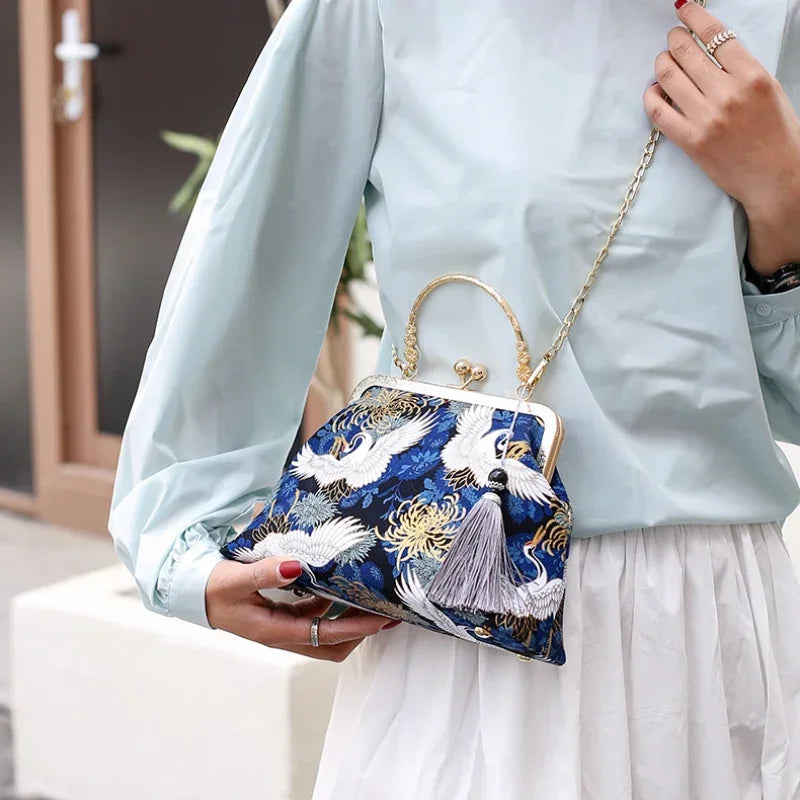 Fashion Vintage Fringe Shell Bag | Sophisticated Crane Flying Embroidery Handbag | Elegant Small Animal Print Crossbody | "Dignified" Hard-Shell Tassel Purse for Vintage Party Styling Luxegan