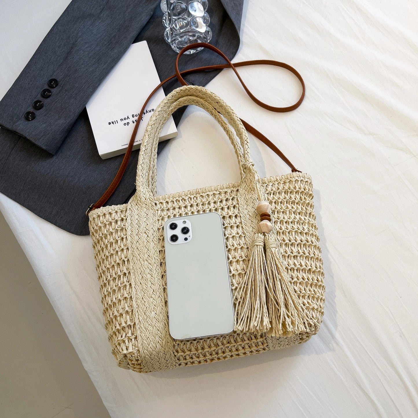 New Fashionable Straw Women's Bag | Elegant & Trendy Satchel Shoulder Bag Luxegan