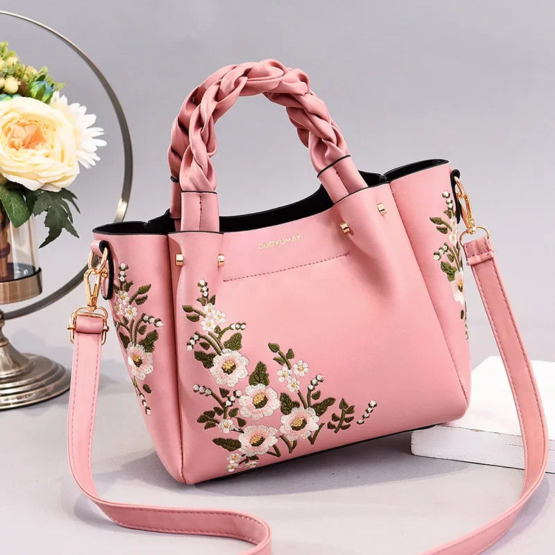 New Luxury Design Women's Pleated Tote Bag | Solid Color Underarm Handbag & Purses (Shoulder Bag, Female Retro Pouch) Luxegan