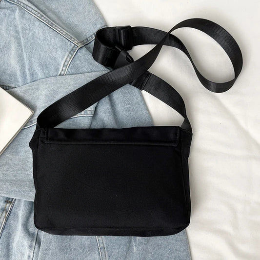 New style trendy casual crossbody bag, version stylish shoulder bag, versatile small and unique messenger bag Luxegan