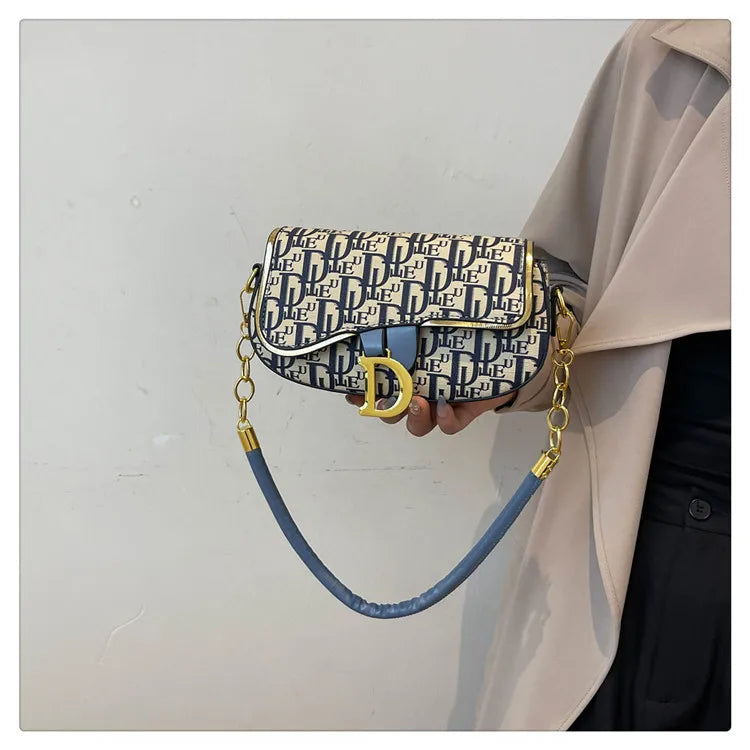 Chain Contrasting Color Saddle Bag | Versatile Shoulder & Crossbody Purse Luxegan
