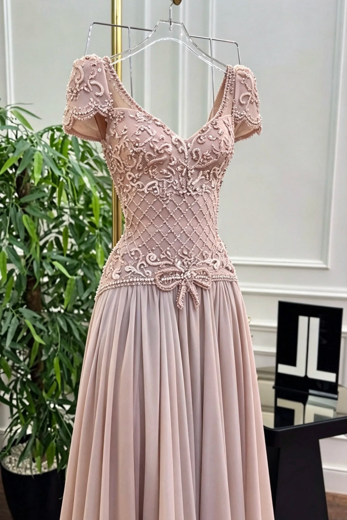 Aunber Luxury Nude Pink A-Line Cap Sleeves Beaded Evening Dress with  Crystals Bow for Formal Occasion Gowns Customized