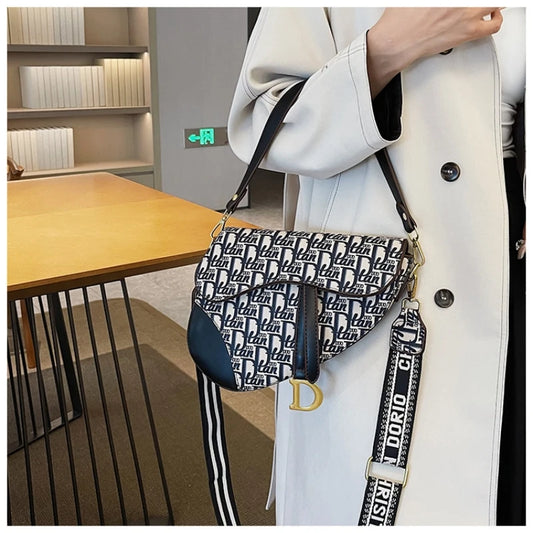 Girls' Hundred Handbag | Crossbody Saddle Bag with Comfortable Strap Luxegan