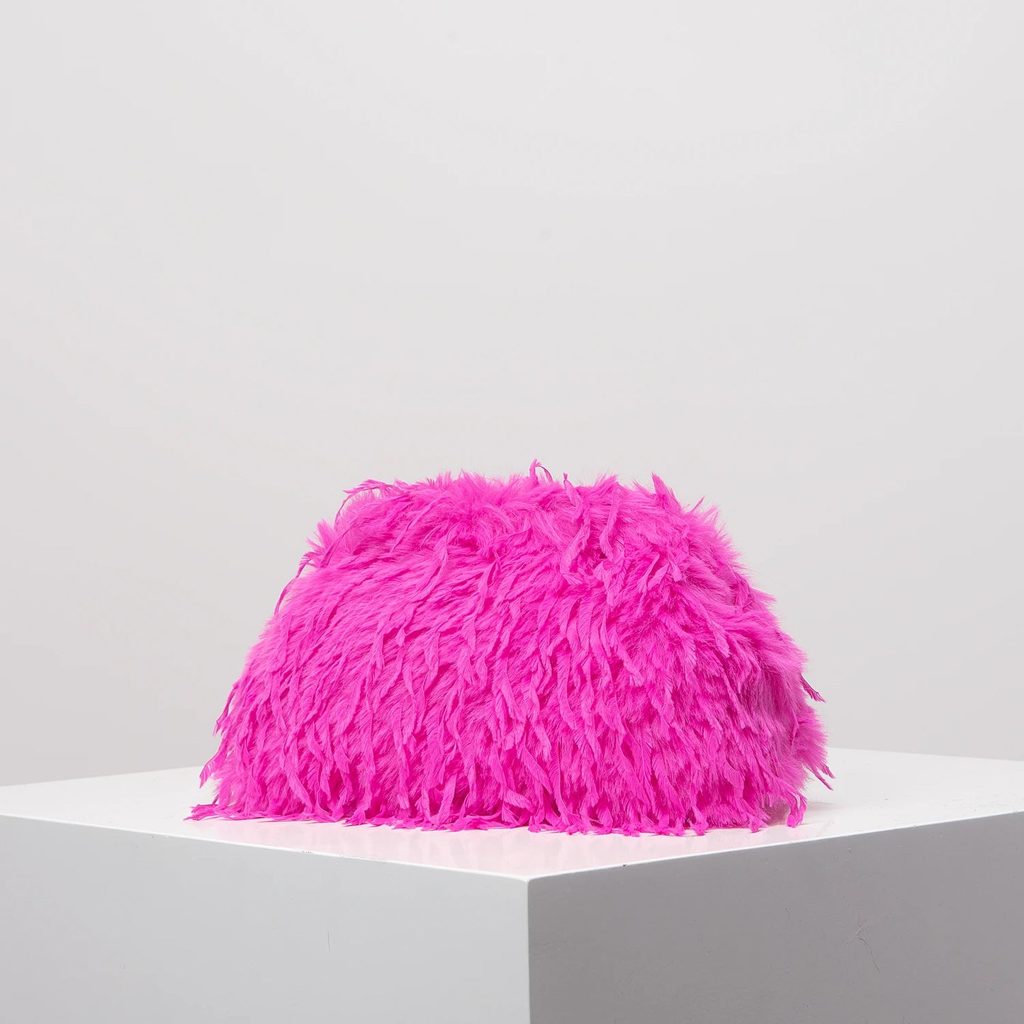 Polyester Solid Kiss Lock Bag | Soft Y2K Plush Candy-Colored Clutch Luxegan