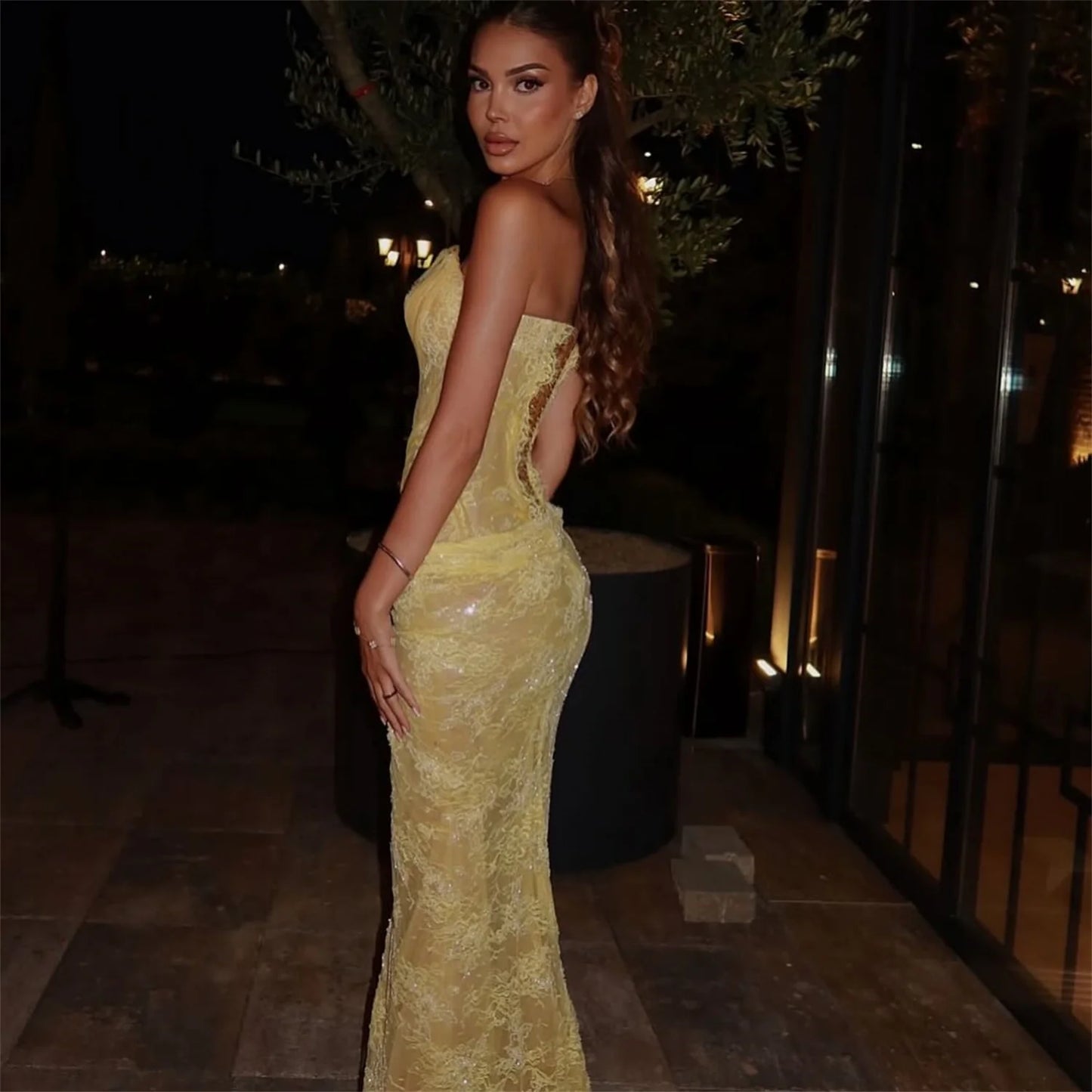 Women's Sexy Yellow Mermaid Prom Dress | Elegant Strapless Lace Evening Gown | Glamorous Floor-Length Trumpet Party Dress | Premium Satin & Microfiber Formal Robe with Built-in Bra Luxegan
