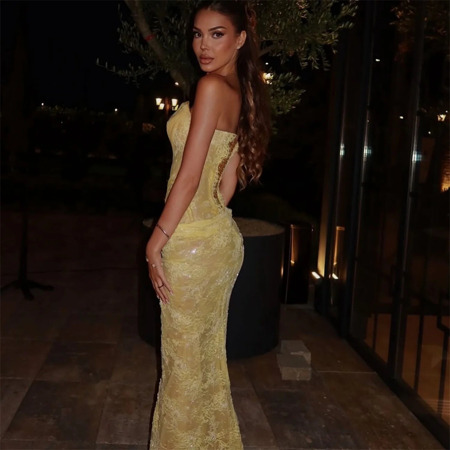 Women's Sexy Yellow Mermaid Prom Dress | Elegant Strapless Lace Evening Gown | Glamorous Floor-Length Trumpet Party Dress | Premium Satin & Microfiber Formal Robe with Built-in Bra Luxegan