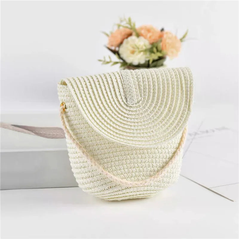 Beach Straw Shoulder Messenger Bag | Women's Bohemian Summer Woven Rattan Bucket Shoulder Handbag & Handmade Crossbody Bag Luxegan