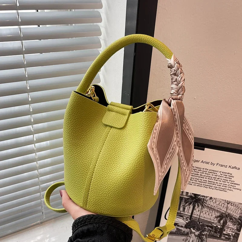 Fashion Women’s Bucket Bag | Autumn/Winter Luxury Brand Design Crossbody Bag | High-End PU Leather Portable Handbag | Sophisticated Minimalist Shoulder Bag with Interior Slot Pocket Luxegan