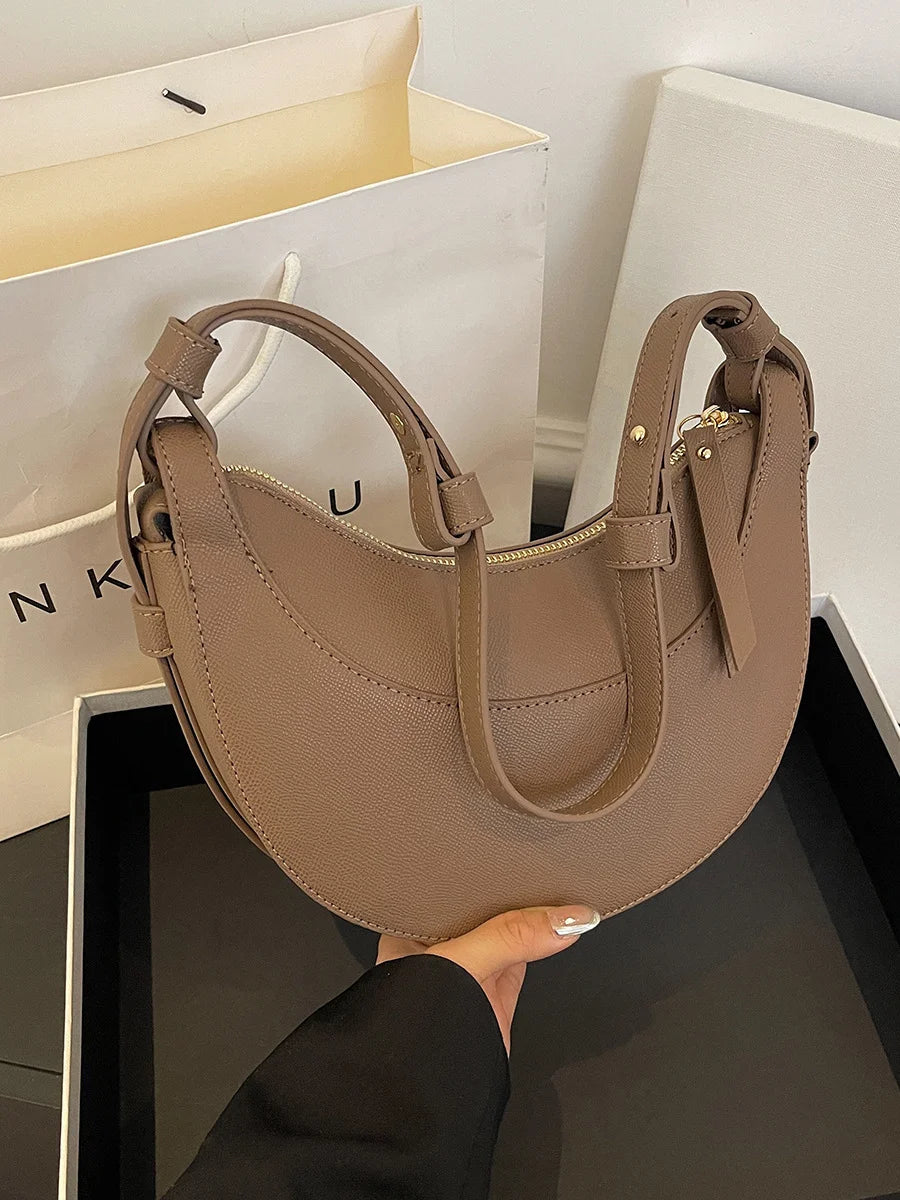 Vintage Half Moon Saddle Bag | Casual Crossbody with Chain Straps Luxegan