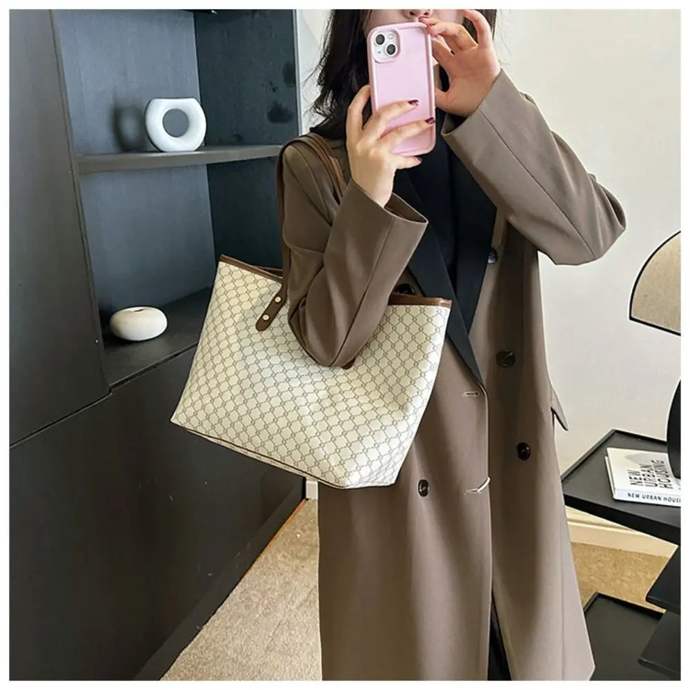 Fashion Women's Handbags | Classic Design Shoulder Bag & Large Capacity Tote Bag (Ladies Casual Commuting Bag) Luxegan