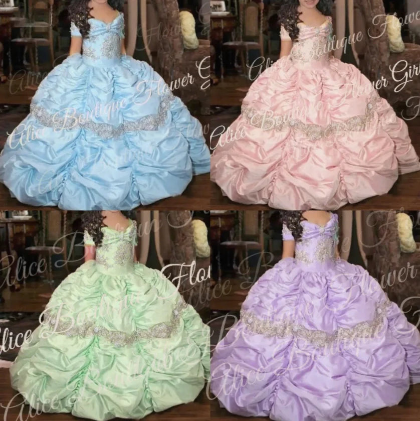 Retro Princess Lace Taffeta Flower Girl Dress | Vintage Beaded Pageant Gown | Sleeveless O-Neck First Communion Ball Gown with Bow and Ruffles Luxegan