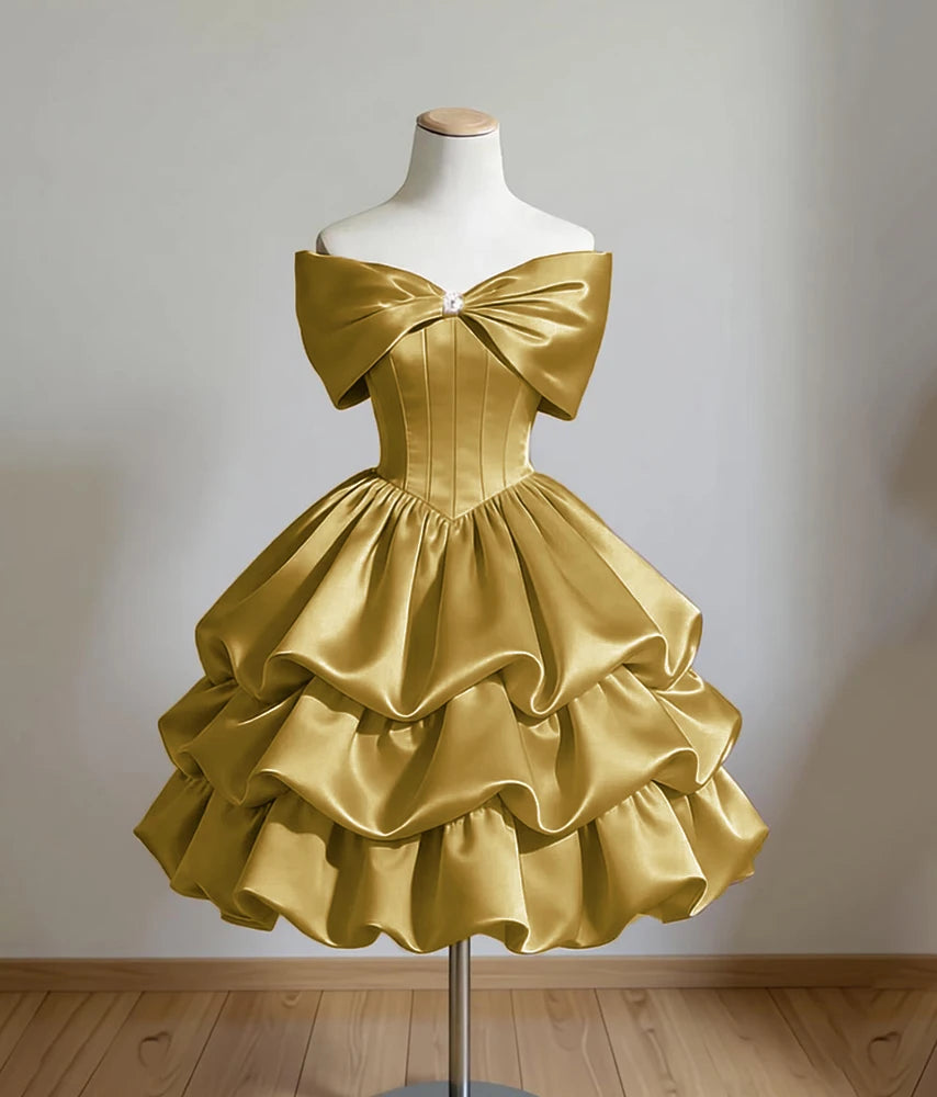 Vintage Off-The-Shoulder Homecoming Mini Dress | Crystal Bow Tiered Graduation Dress | Sleeveless Knee-Length Satin Sweet 15 16 Prom Gown Luxegan