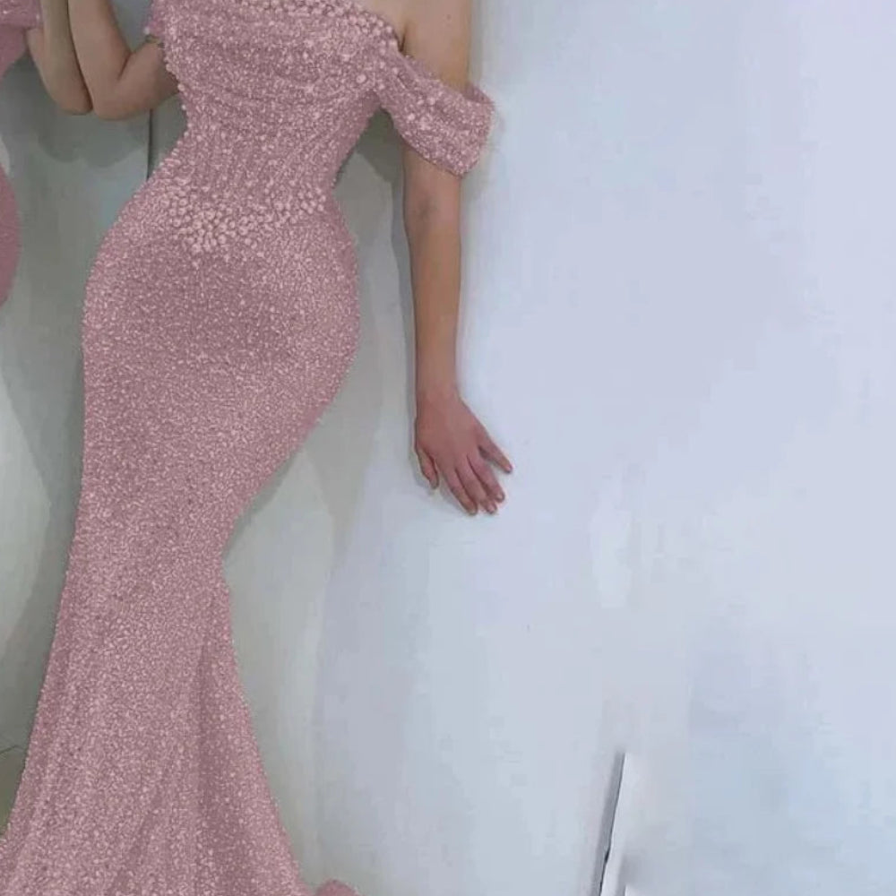 Gorgeous Pearl & Sequined Mermaid Prom Dress | Strapless Sweetheart Hollow Gown | Off-The-Shoulder Backless Floor-Length Formal Evening Gown Luxegan