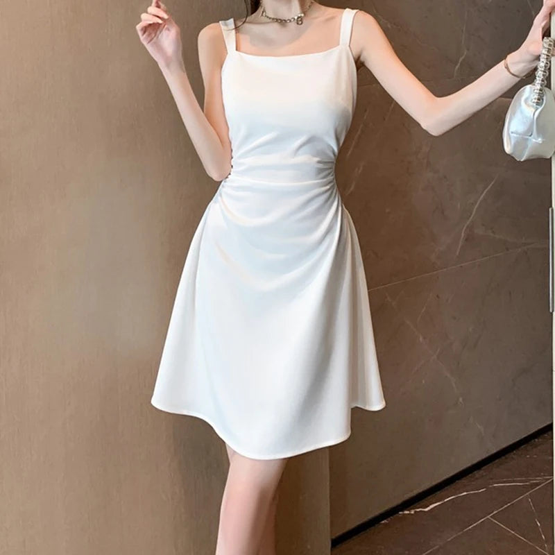 Women's Classic Black & White Suspender Dress | Elegant Lady Daily Temperament A-Line Mini Dress | Fashion Party Camisole Waist Dress | Premium Knit Slim Fit Square Collar Vestido Model 2626 Luxegan
