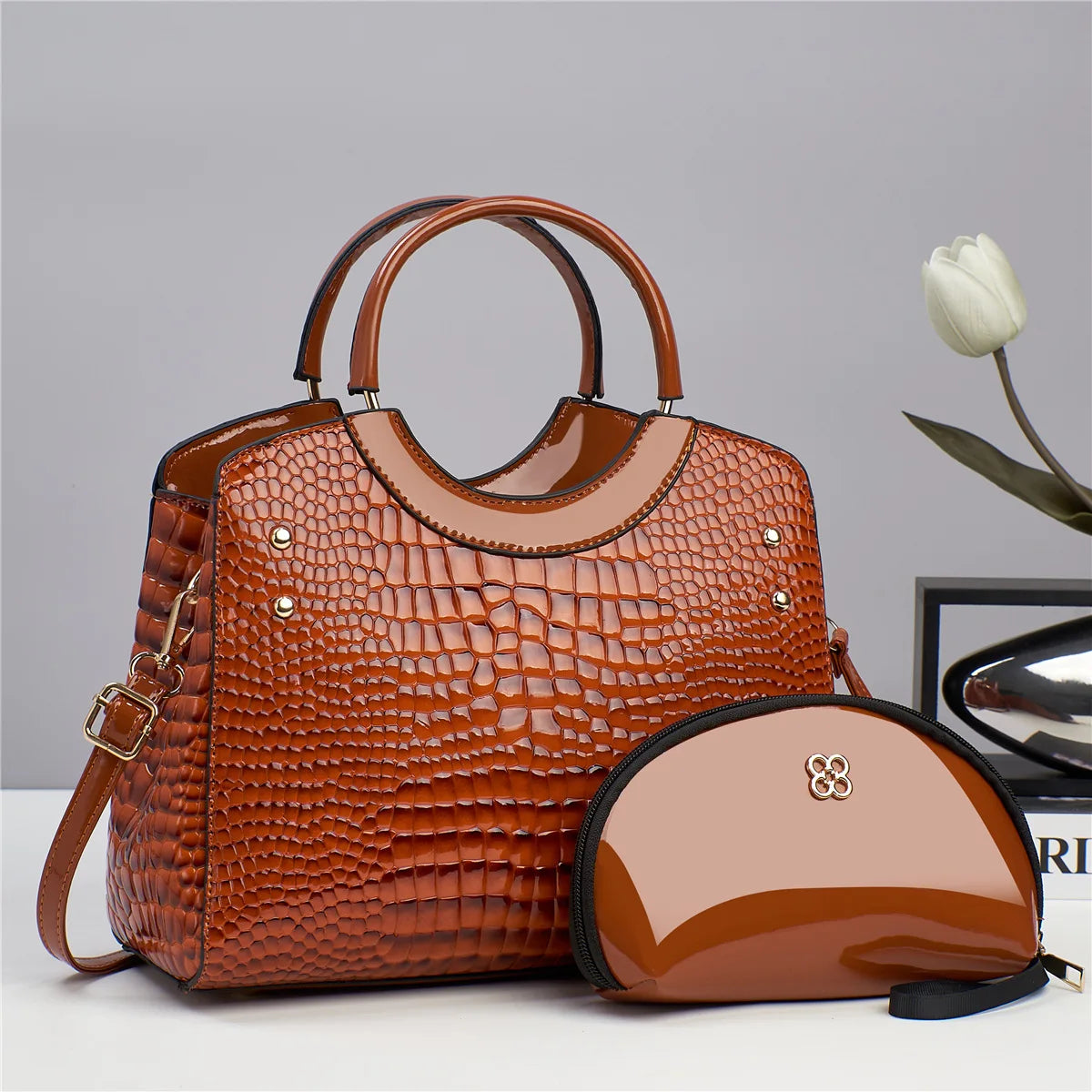 Women's Big Capacity Shoulder Bag | Fashion Versatile Tote & Classic Shopping Bag Luxegan