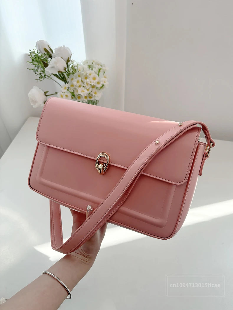 High-Texture Red Retro Bridal Wedding Bag | French Handbag & Commuter Underarm Bag Luxegan