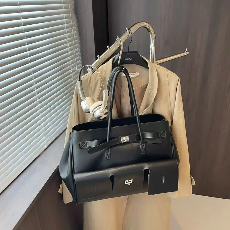 Bolso Tote de Marca Diseño Rodeo Lock Bolso de Mujer Gran Capacidad Bolso de Hombro para el Trabajo Cuero PU Hebilla Punk Bolso de Mano Sencillo y Versátil