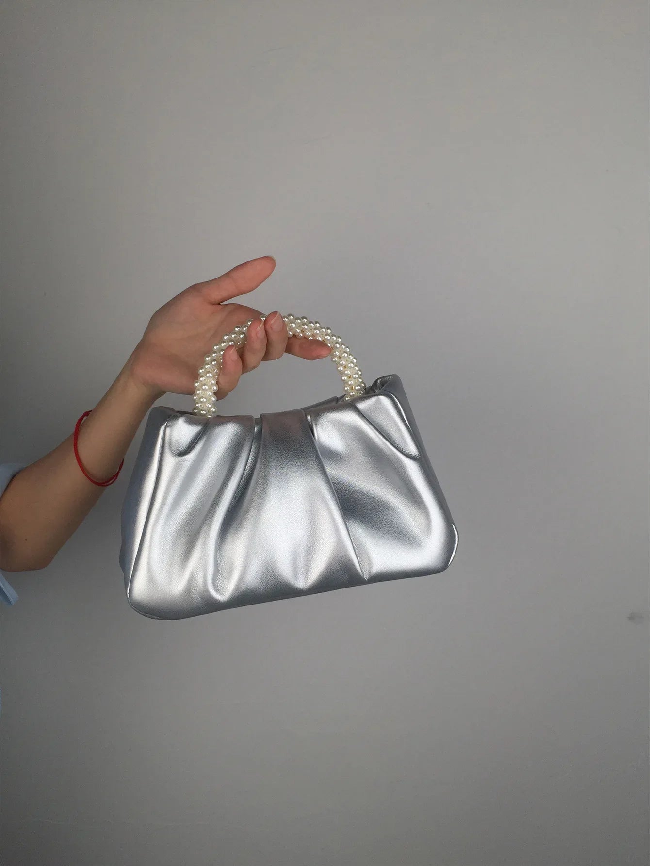 Fashion Pearl Handle Women's Dinner Clutch | Luxury Designer Handbags & Small Messenger Bag Luxegan