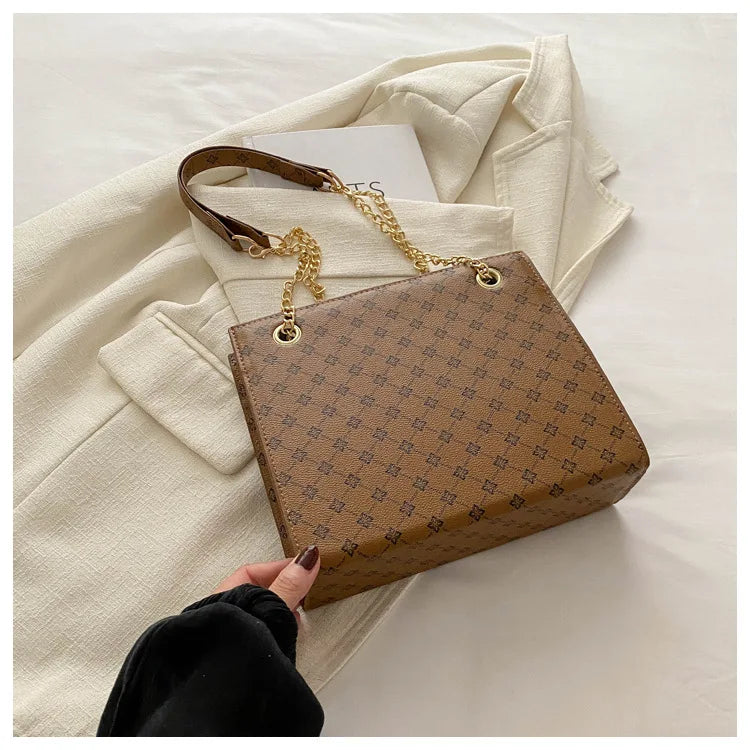 Fashionable Commuting Tote Bag | Women's Retro Casual Chain Shoulder Bag & Large Capacity Handbag Luxegan