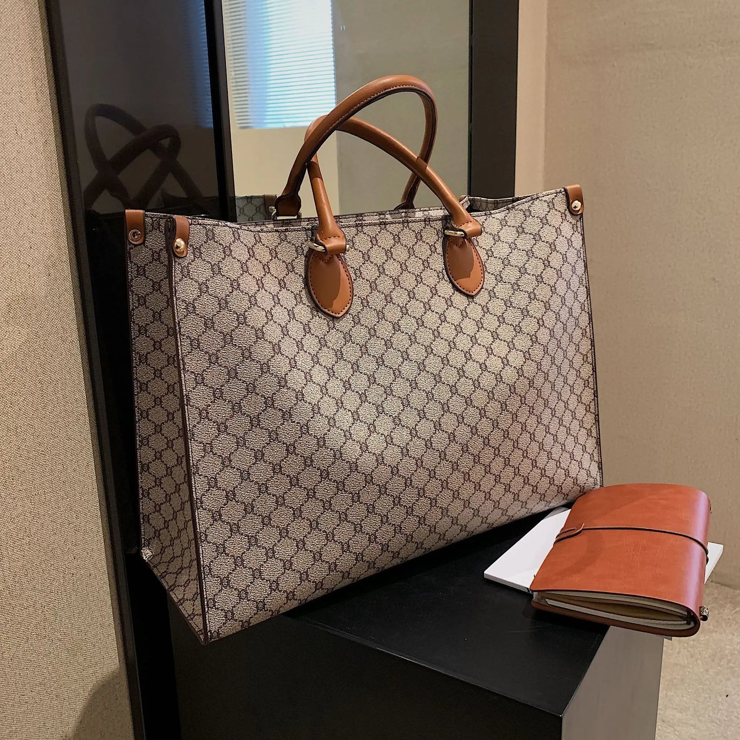 Retro European & American Large-Capacity Tote | Classic Letter Print PU Leather Shoulder Bag - view 12