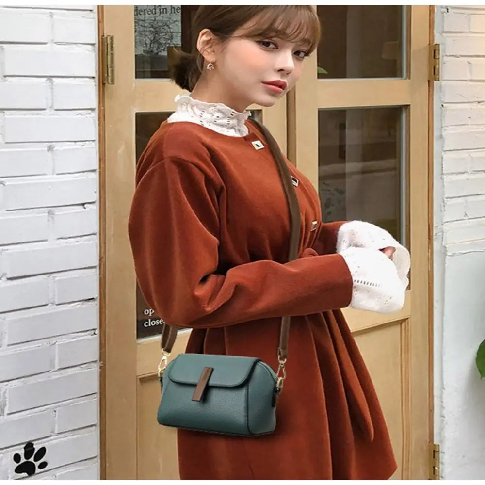 Elegant Genuine Leather Crossbody Bag | Luxury Solid Color Cow Leather Handbag | Fashionable Women's Shoulder Bag | Professional Business Messenger & Bucket Purse Luxegan